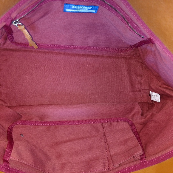 Large Vintage Burberry Blue London Handbag - Picture 6 of 8